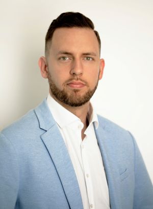 Peter Pacovsky